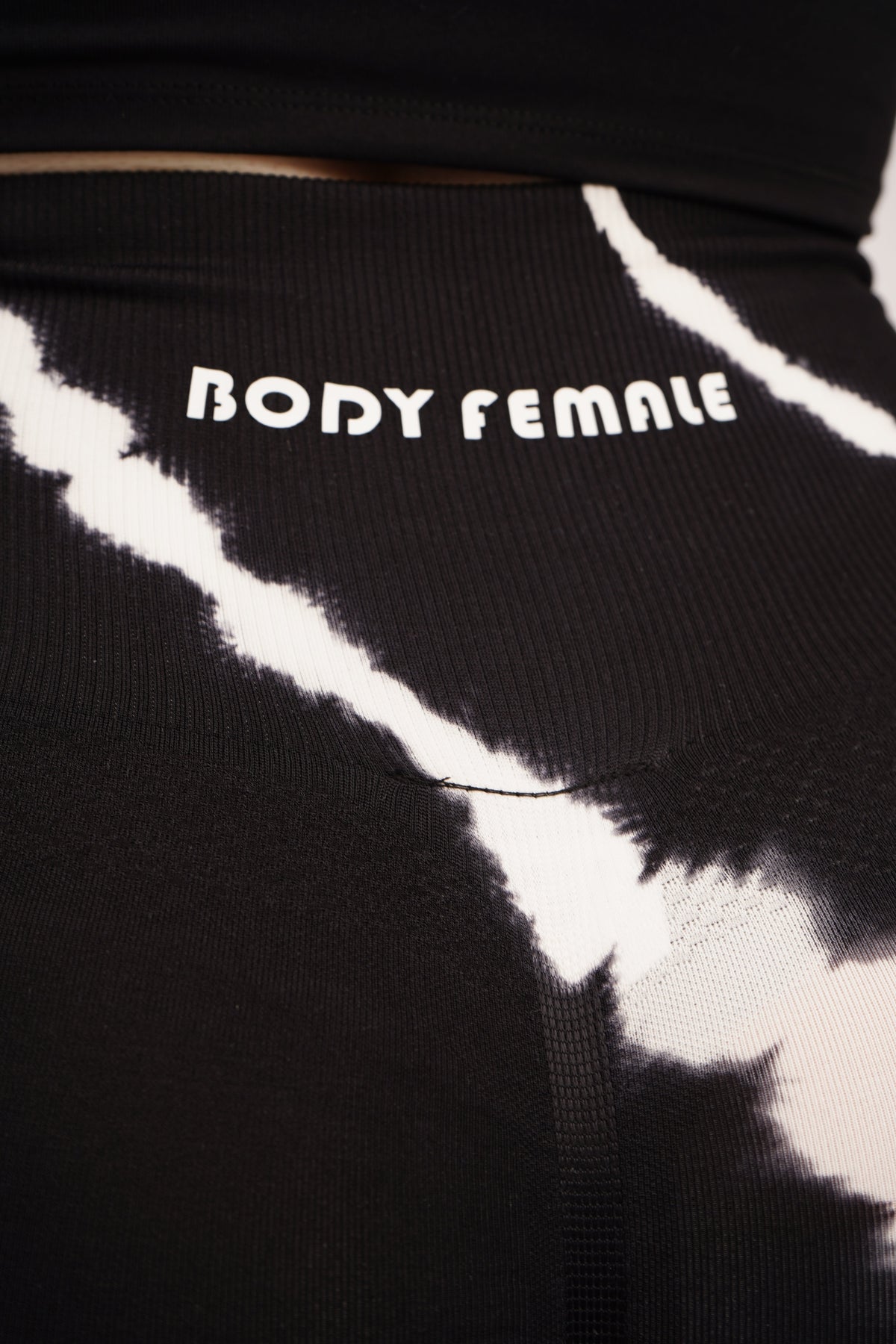 Bolt scrunch Leggings