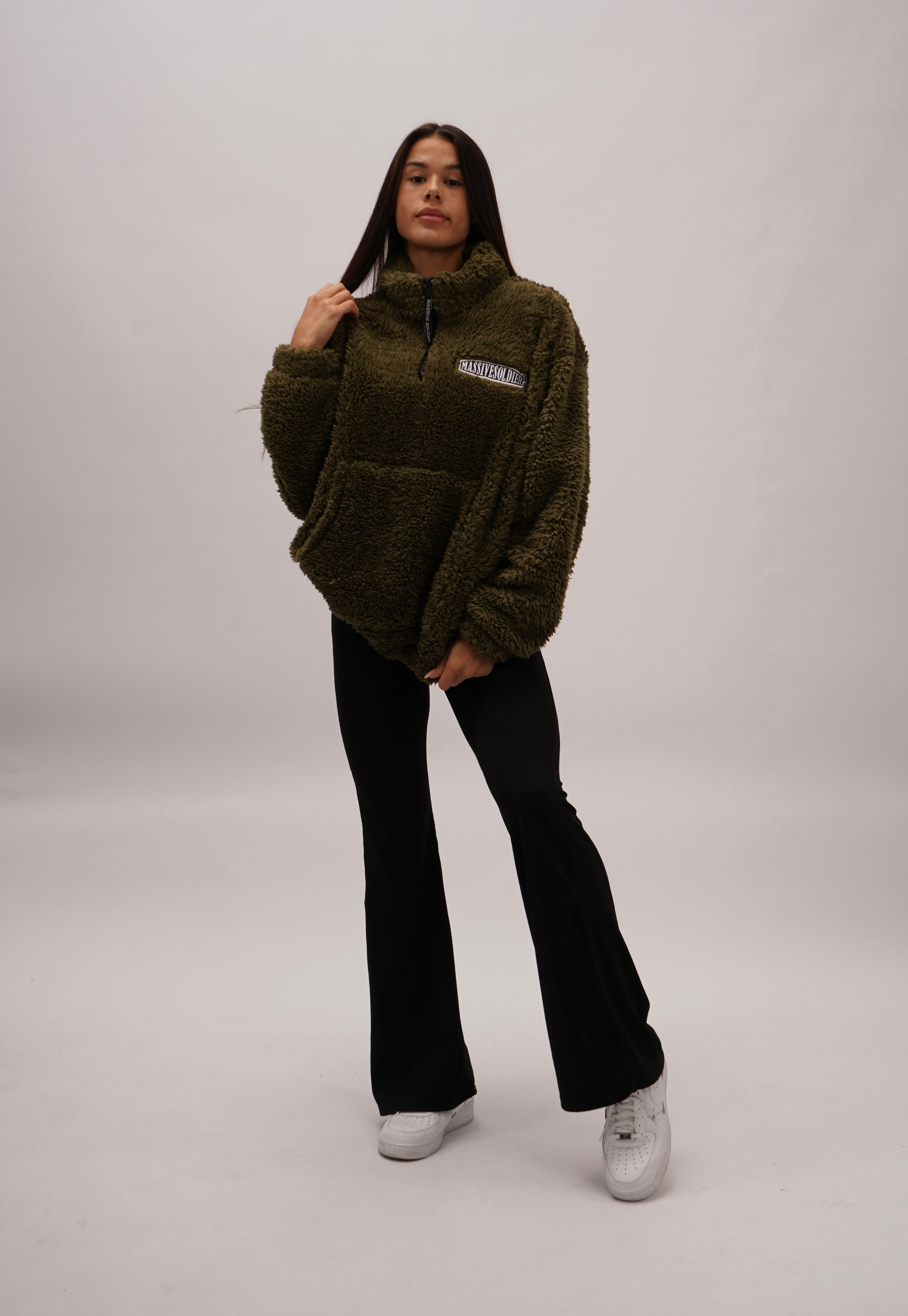 Massive Fleece Sweater Olive