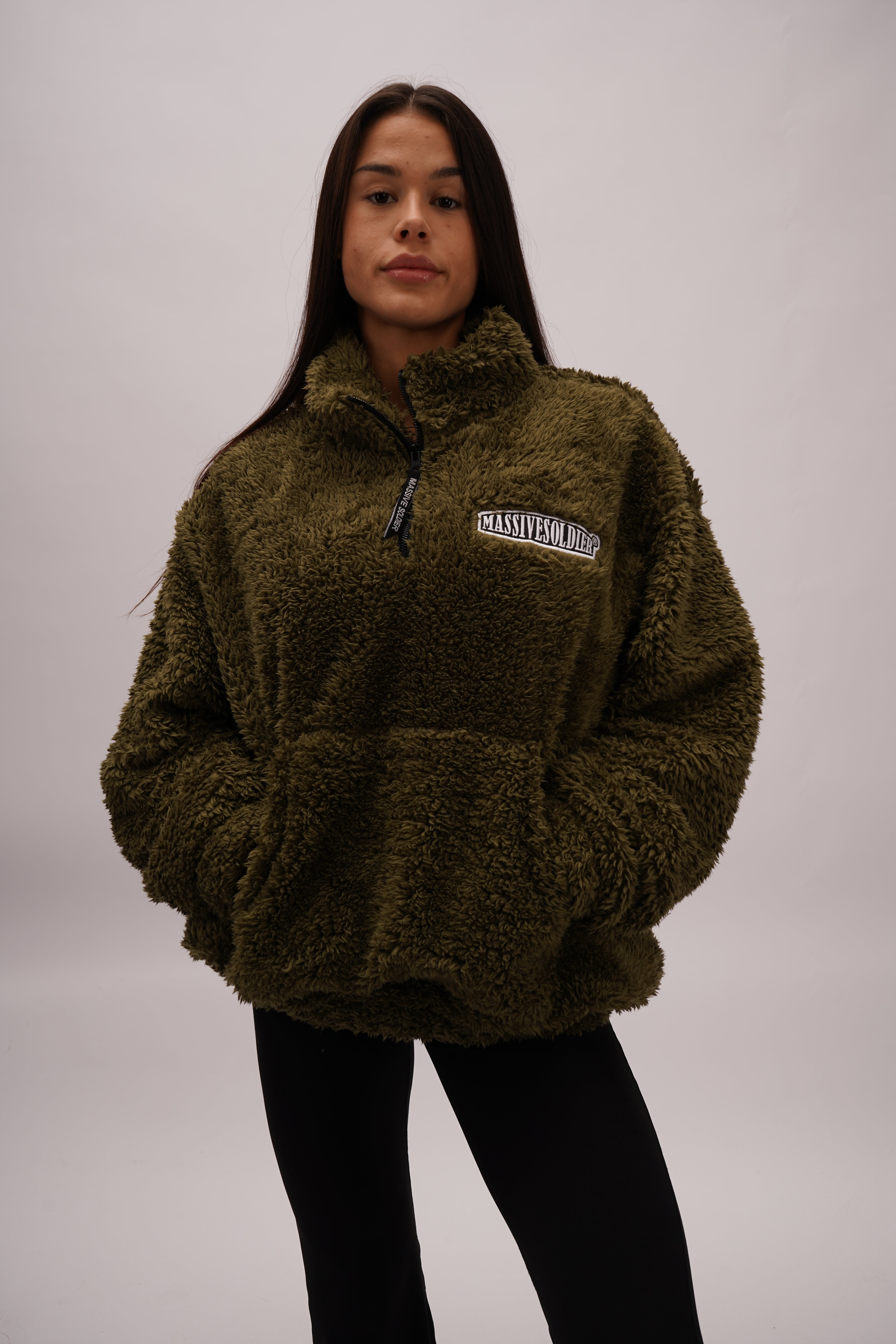 Massive Fleece Sweater Olive