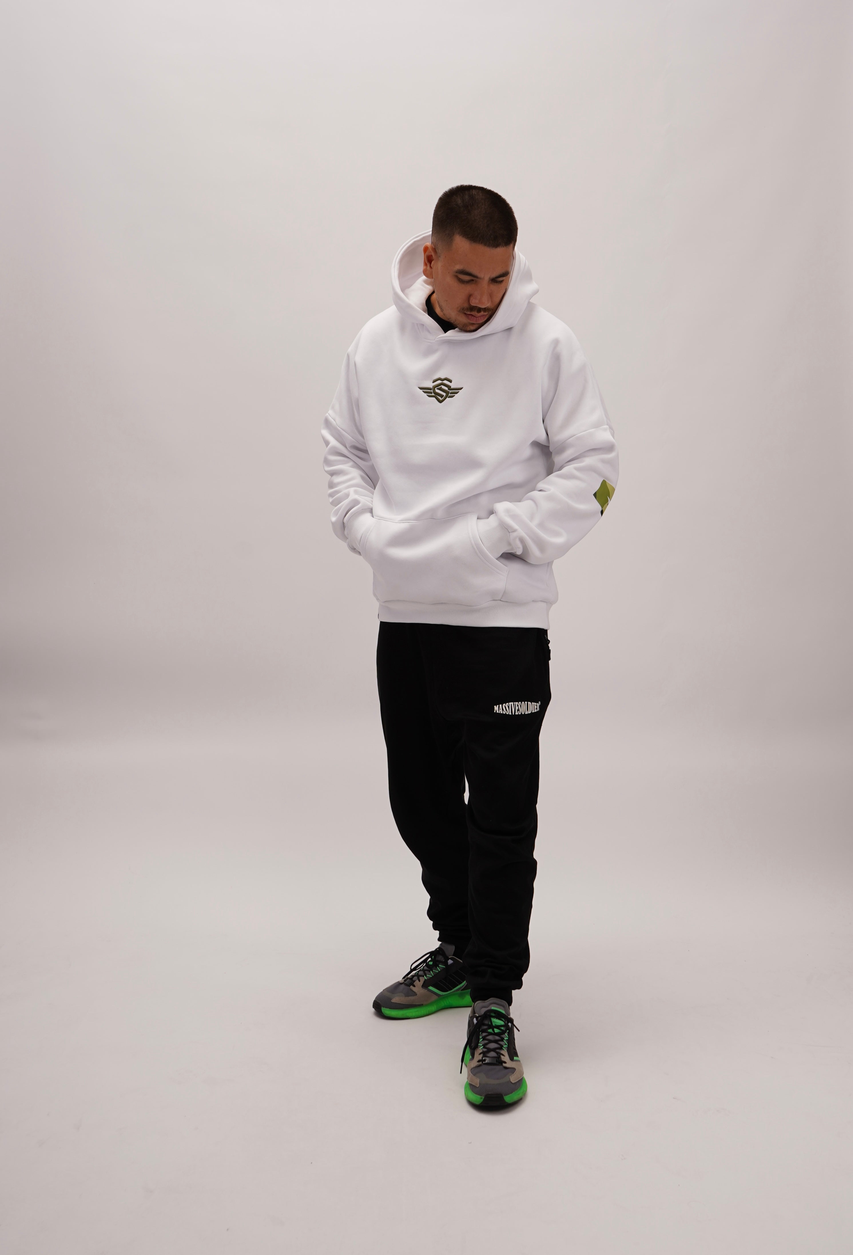 BIG MASSIVE HOODIE CAMO WHITE