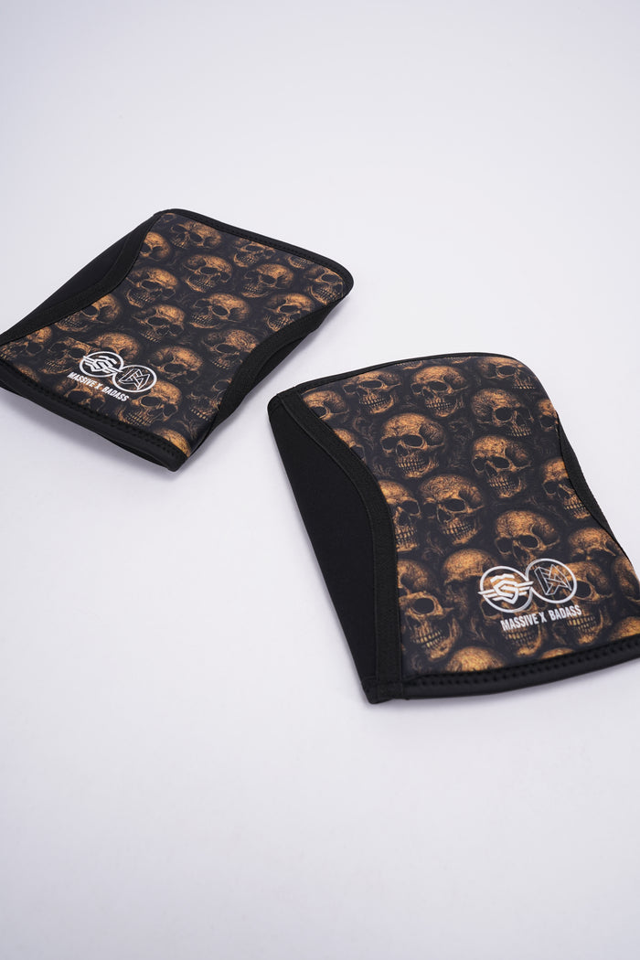 MASSIVE X BADASS Kniebandagen TOTENKÖPFE – Massive Soldier Sportbekleidung