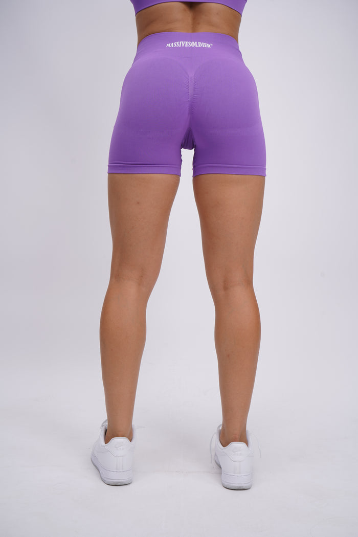 Massive Scrunch Shorts Lila – Massive Soldier Sportbekleidung