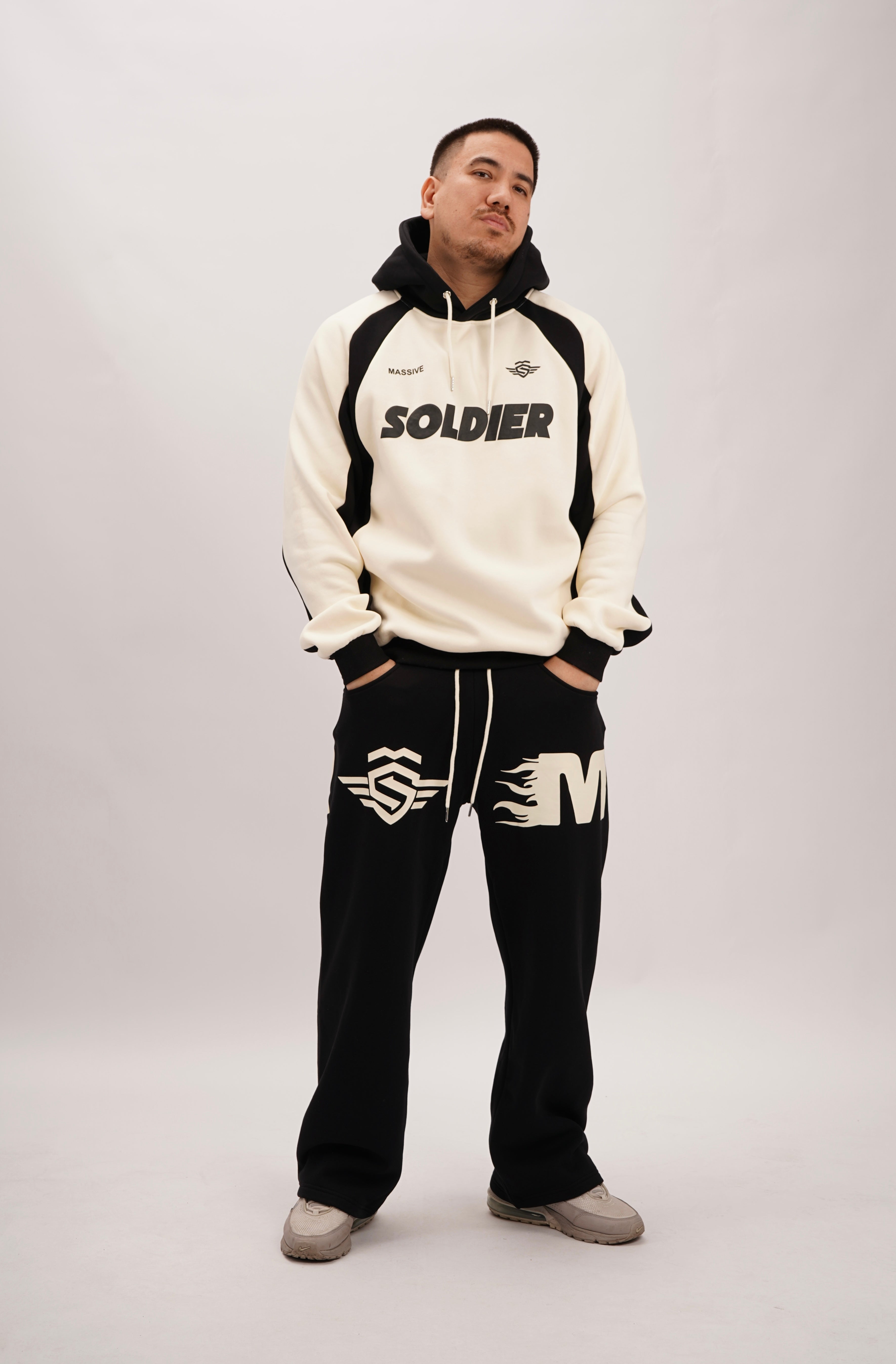 SOLDIER HOODIE OVERSIZE BLACK