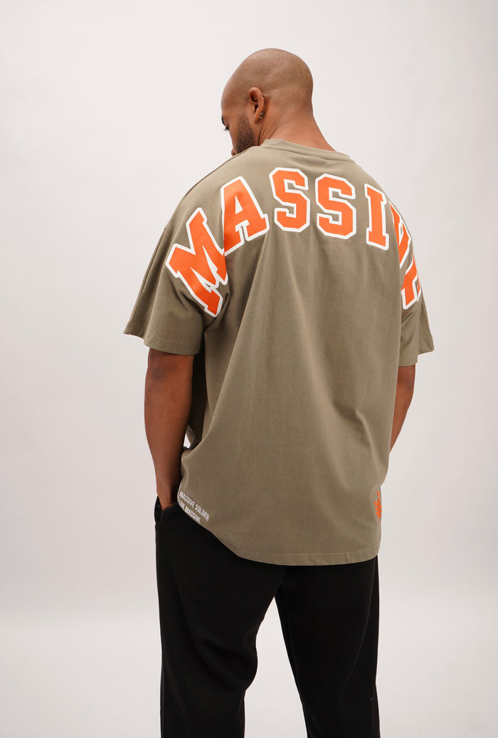 College Oversize Shirt Olive – Massive Soldier Oversize-Shirt