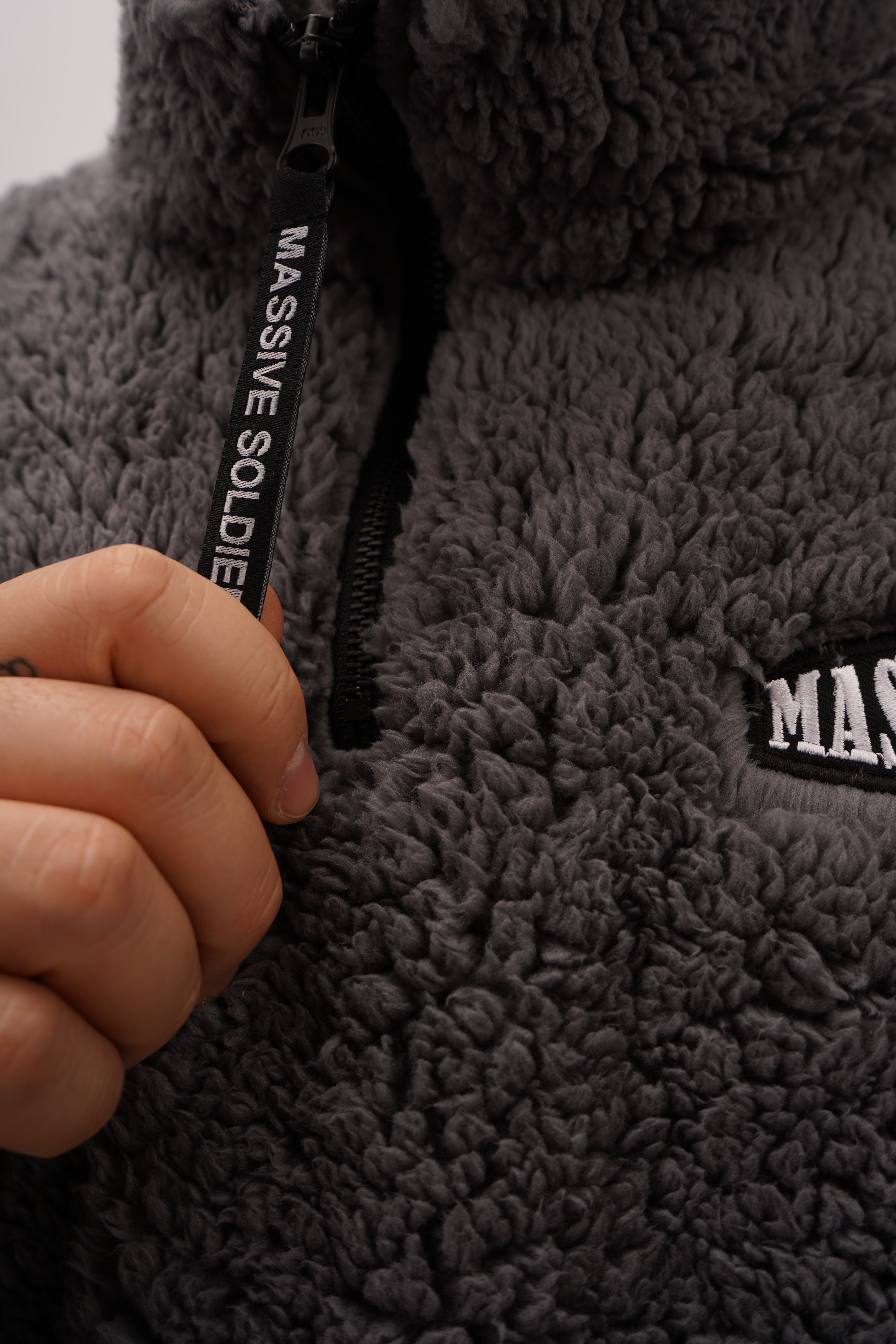 Massive Fleece Sweater Grey