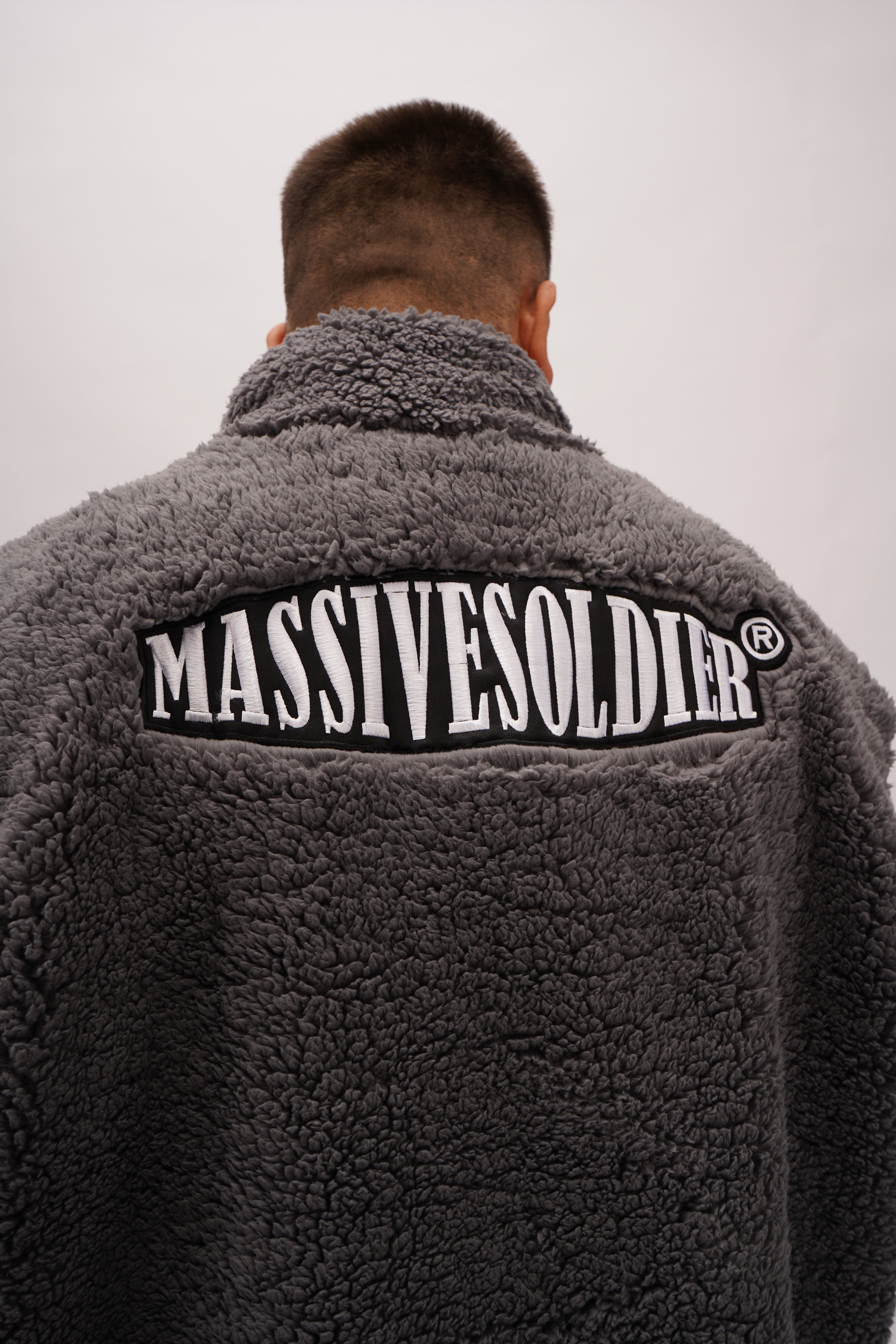 Massive Fleece Sweater Grey