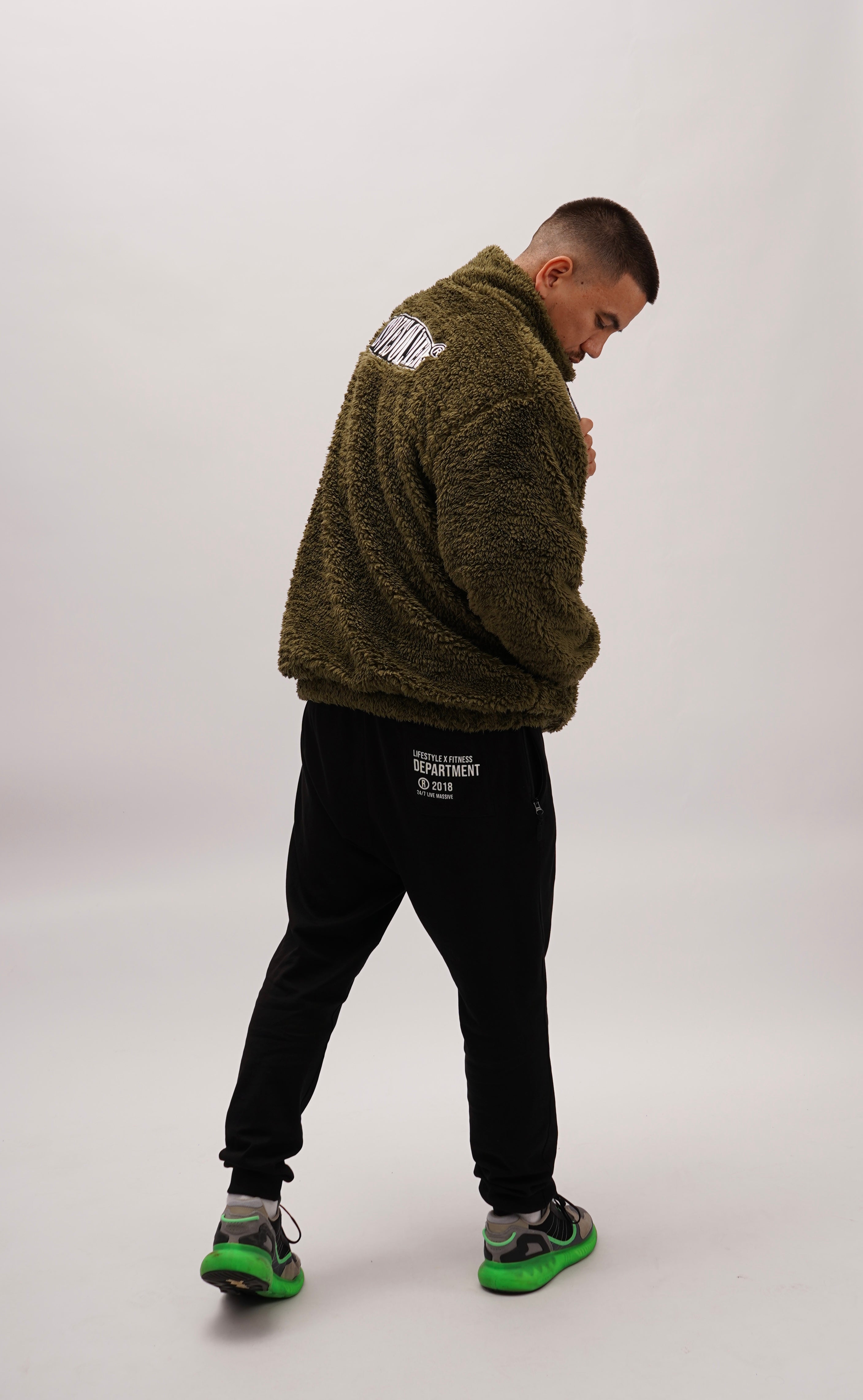 Massive Fleece Sweater Olive