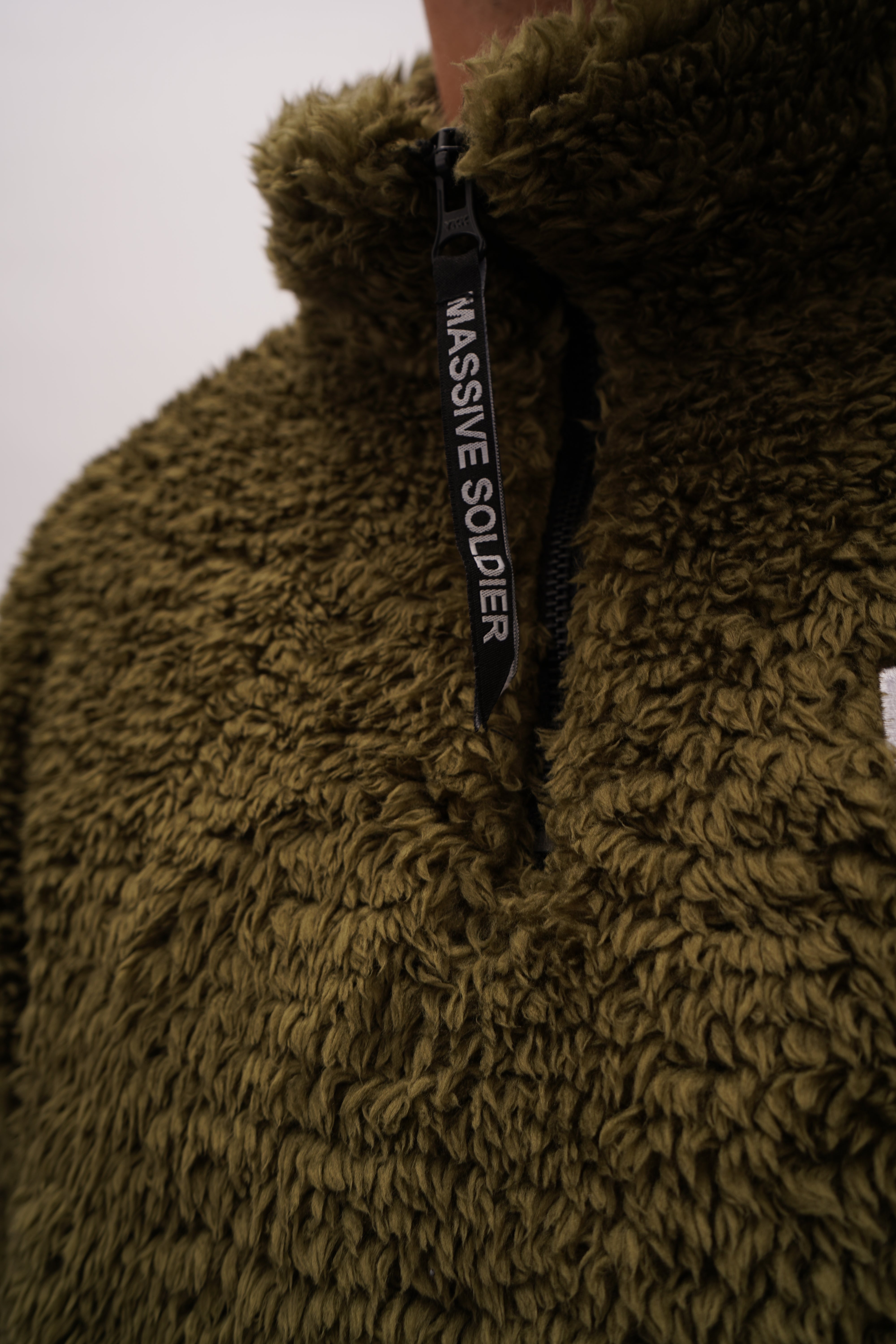 Massive Fleece Sweater Olive