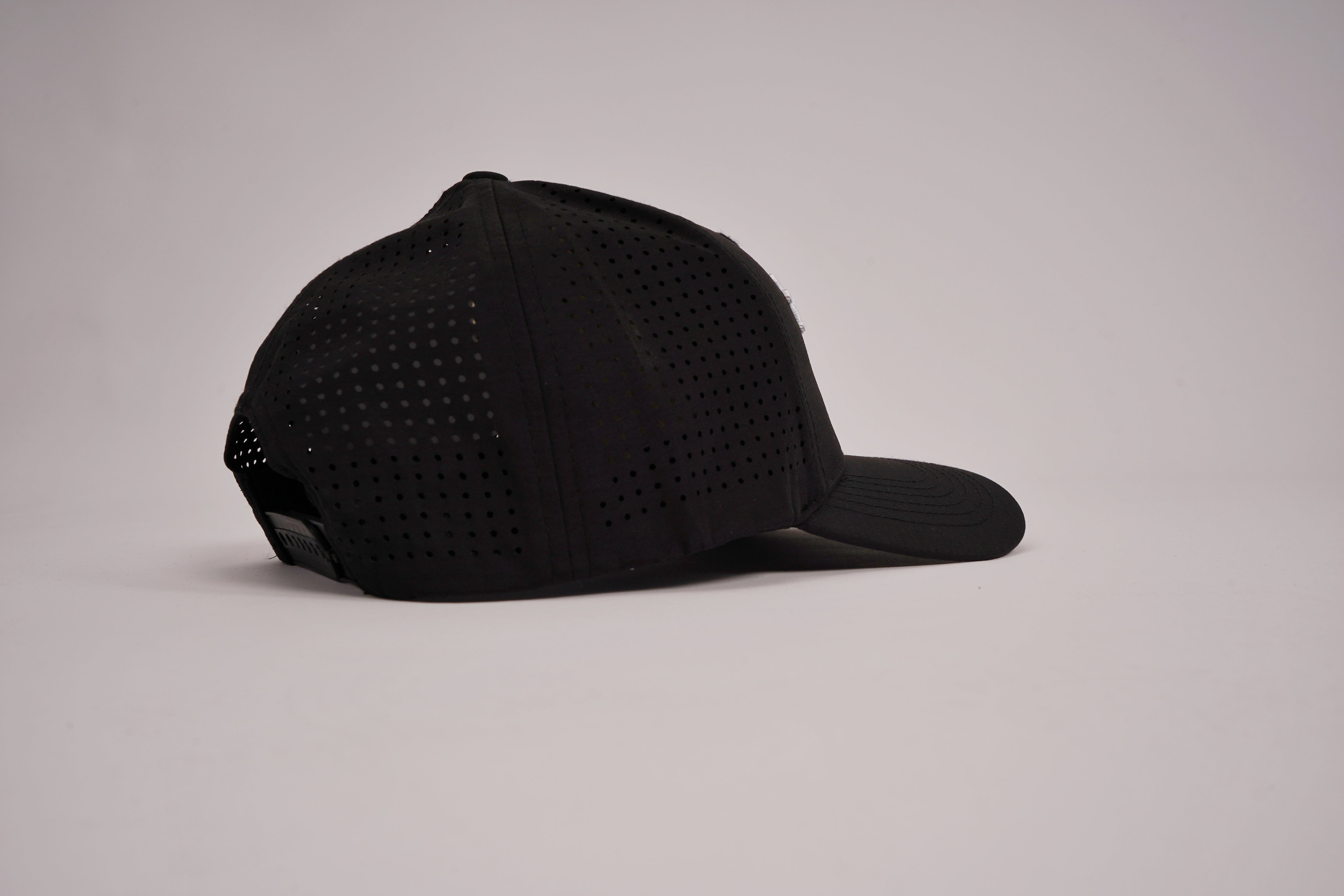 Muscle Club Cap Black