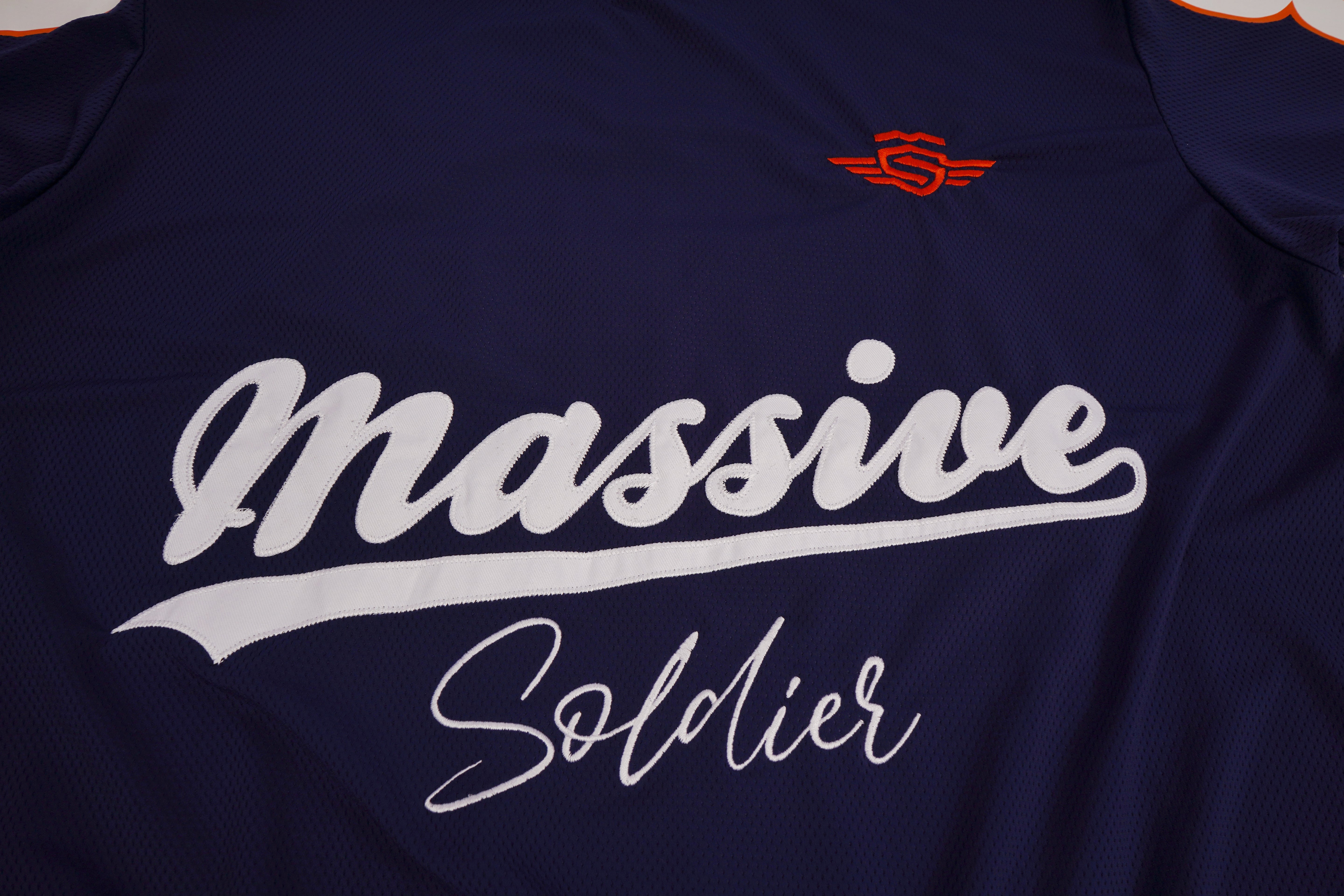 Team Massive Trikot