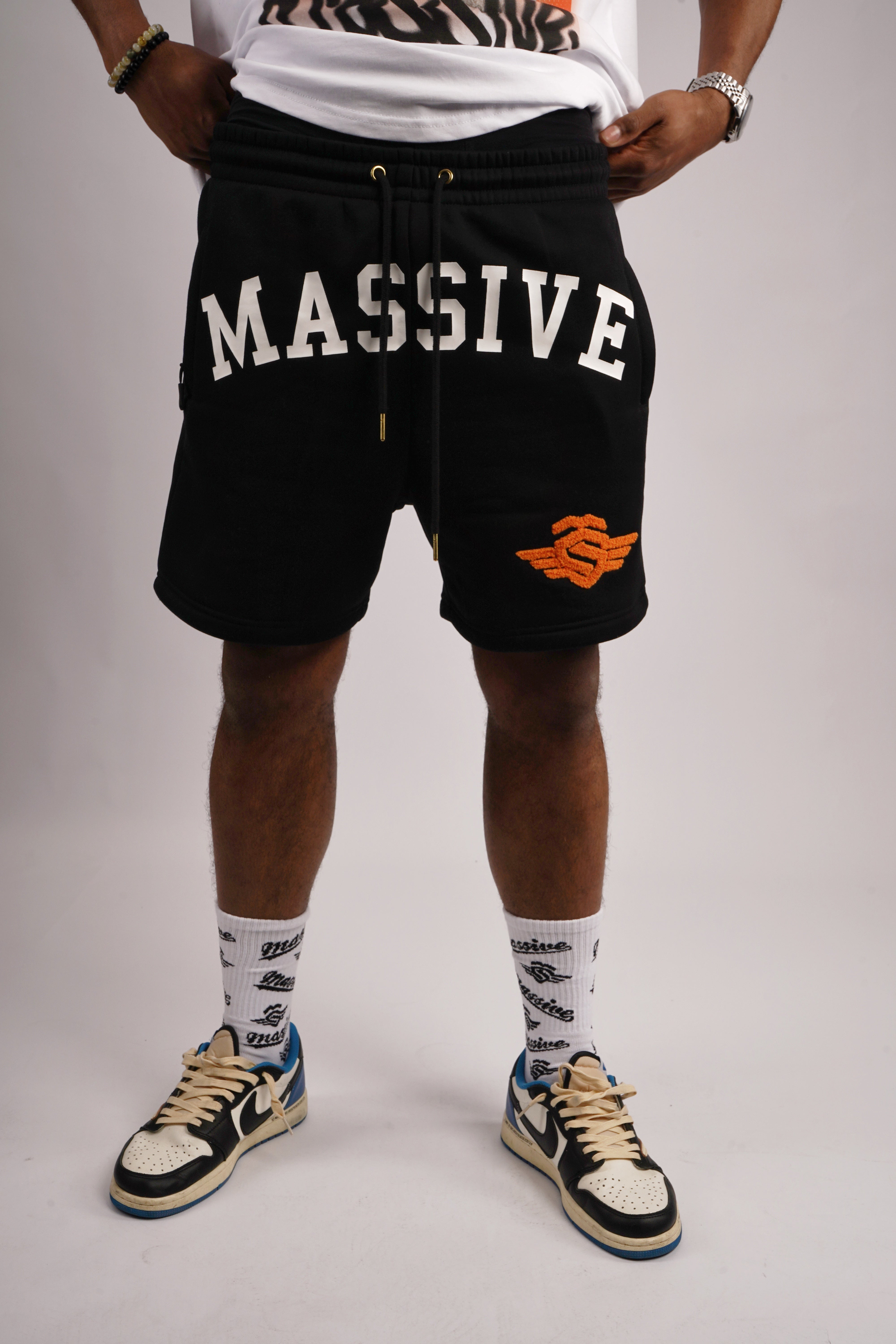 Big Massive Shorts Black